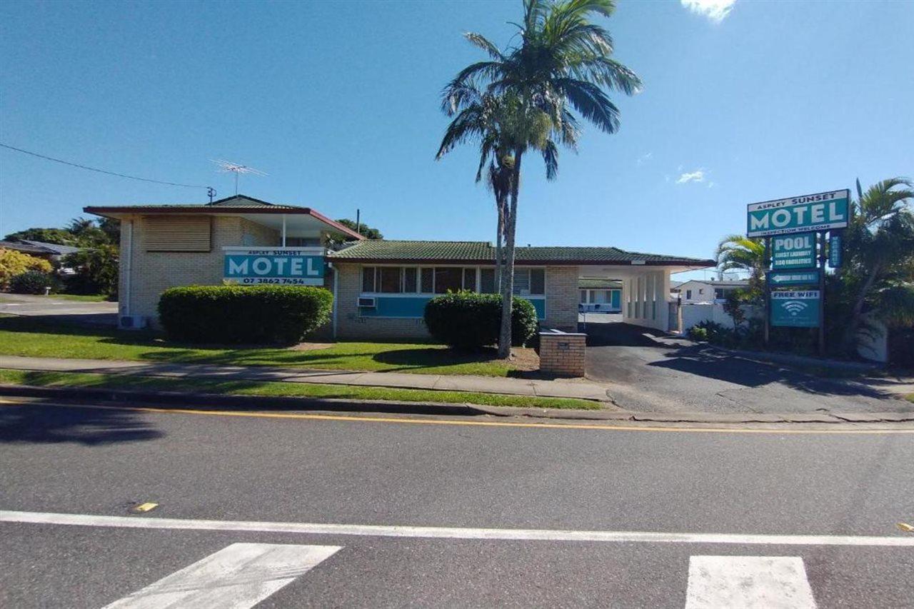 Aspley Sunset Motel Bagian luar foto